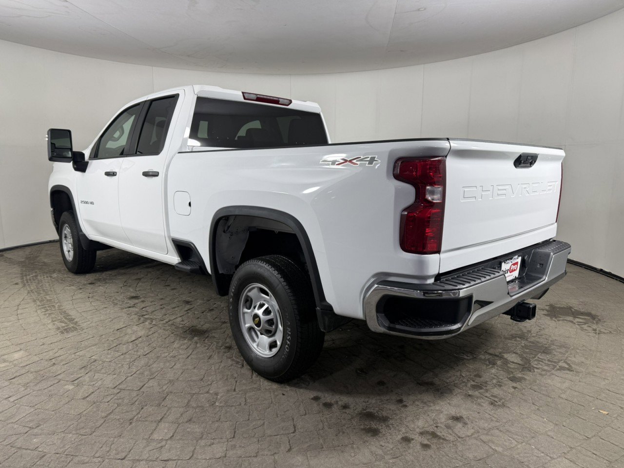 Used 2023 Chevrolet Silverado 2500 W/T w/ WT Fleet Convenience Package image 6
