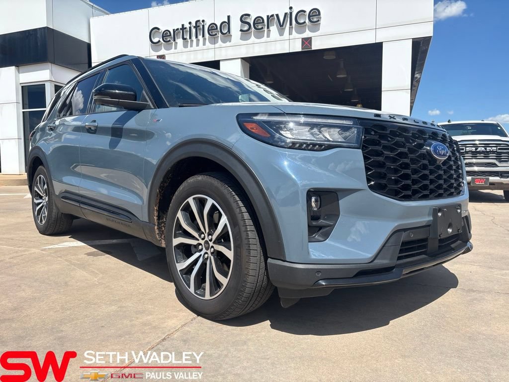 Used 2025 Ford Explorer ST-Line w/ Premium Package RWD image 1