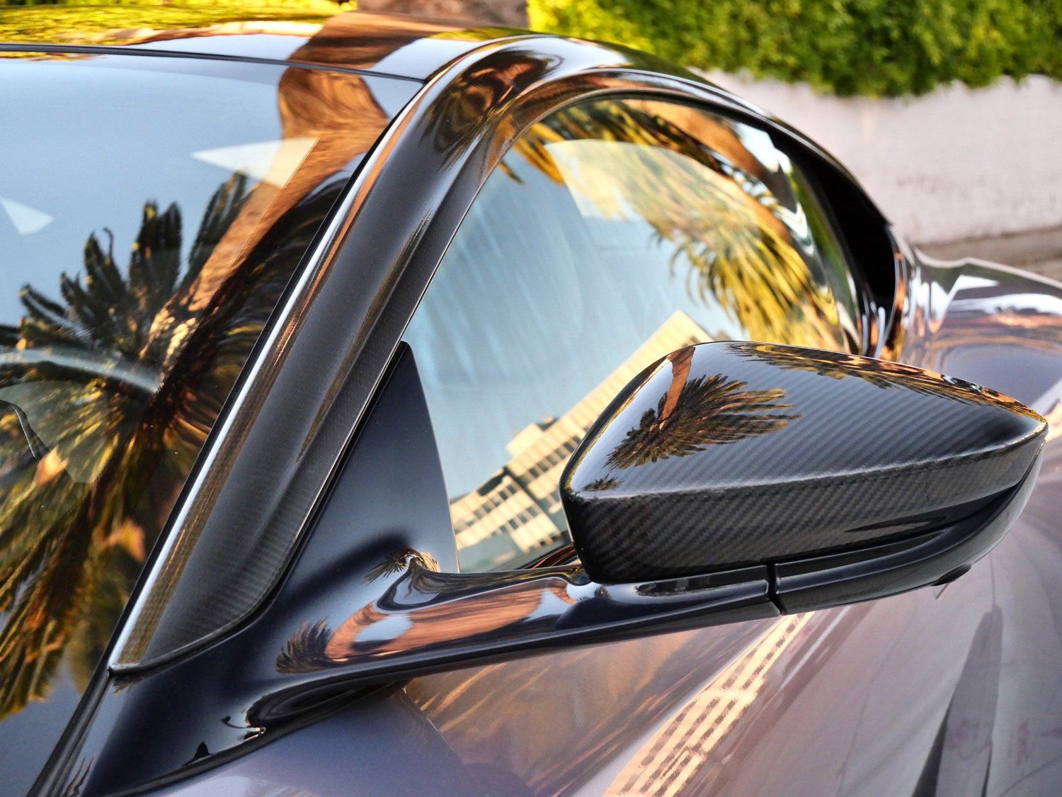 Used 2023 Aston Martin DB11 Coupe image 16