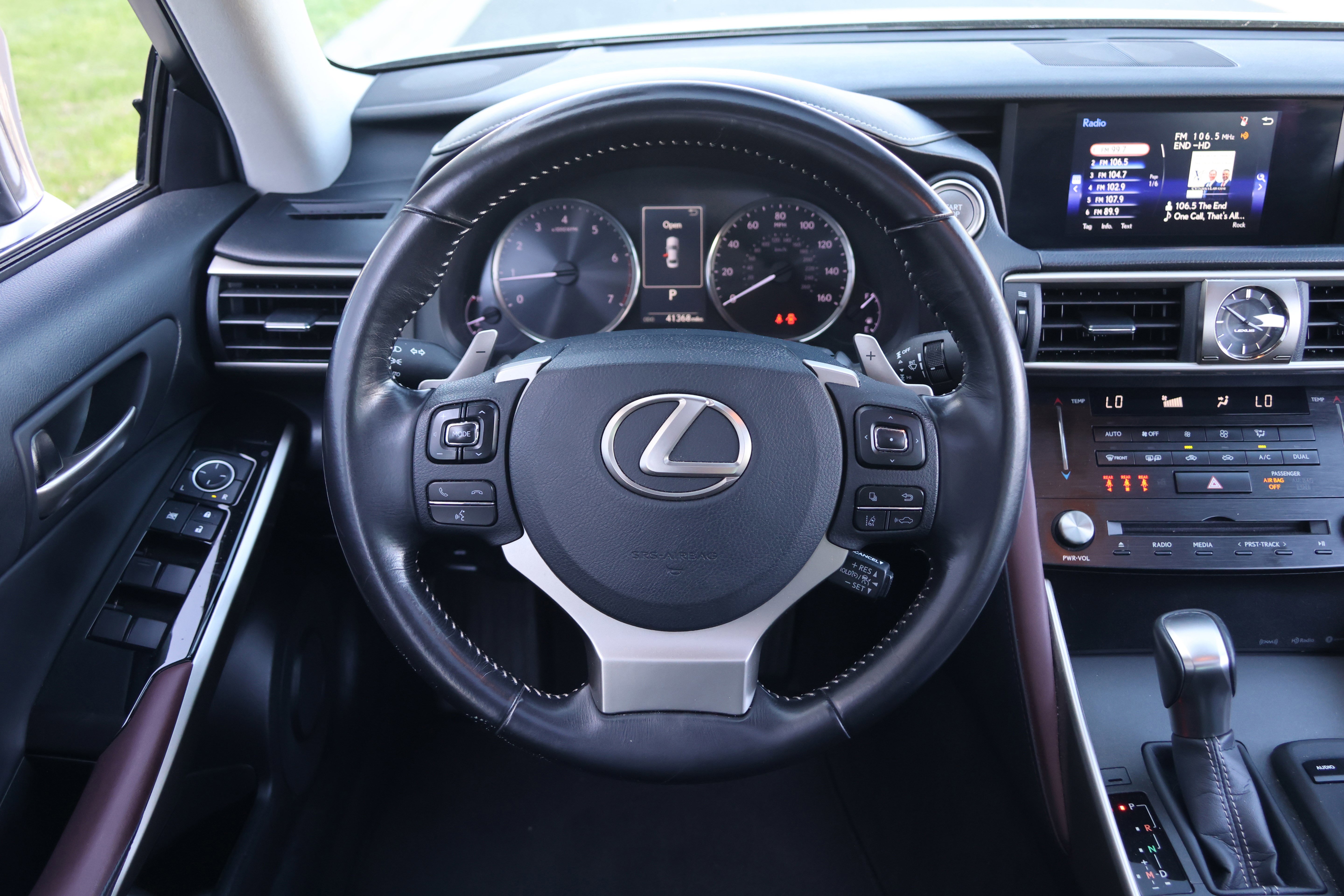 Used 2017 Lexus IS 200t image 17