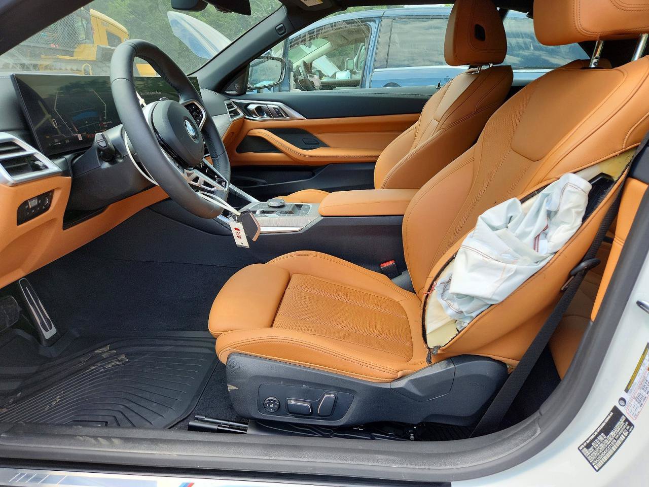 Used 2027 BMW 430i Convertible w/ M Sport Package RWD image 6