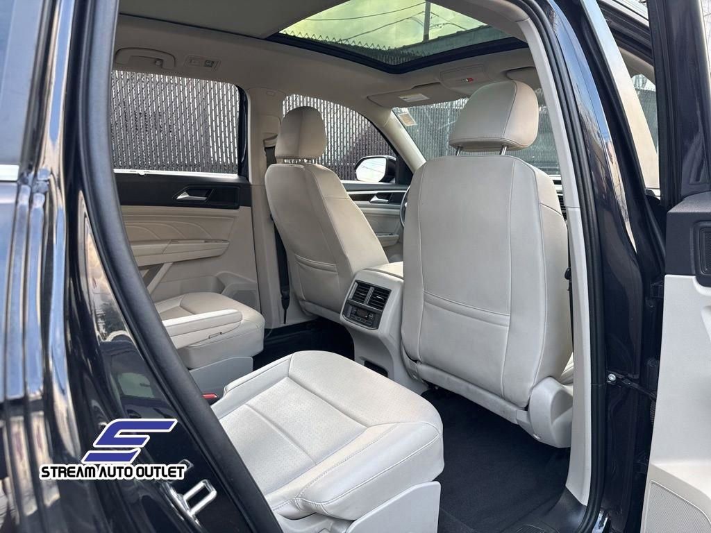 Used 2022 Volkswagen Atlas SE image 15