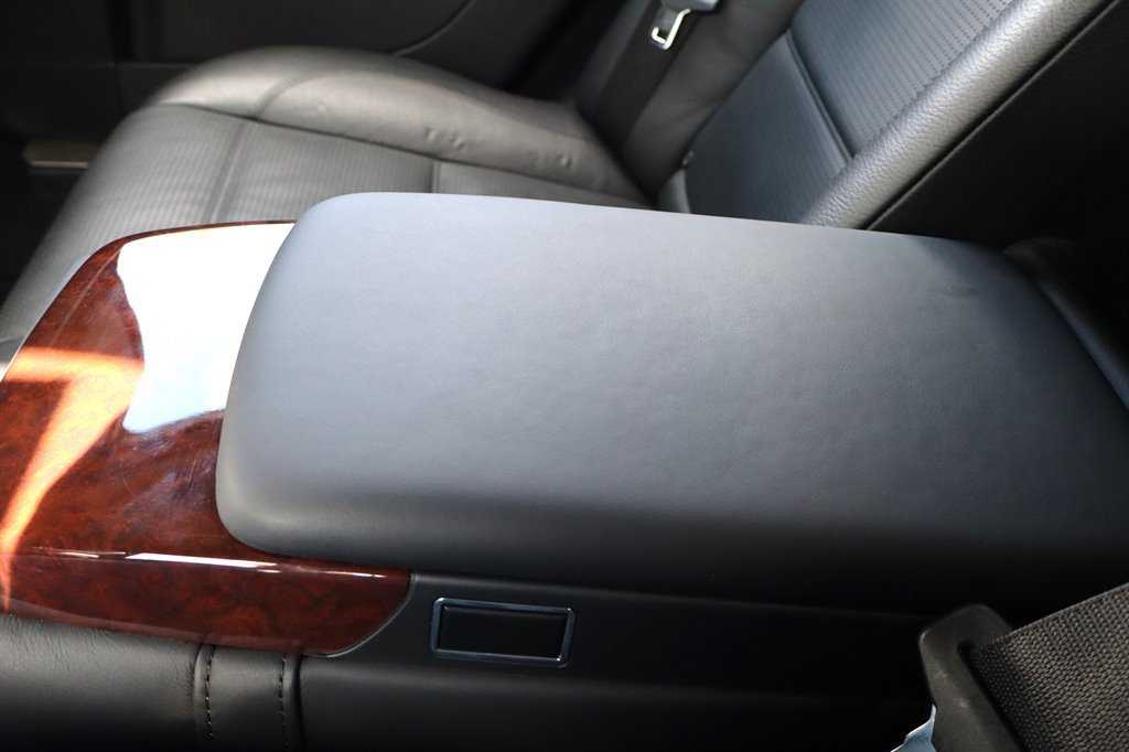 Used 2010 Mercedes-Benz S 63 AMG image 33