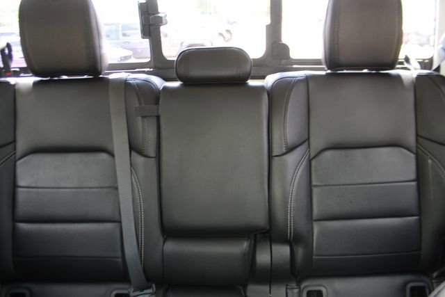 Used 2021 Jeep Gladiator Overland AWD/4WD image 27