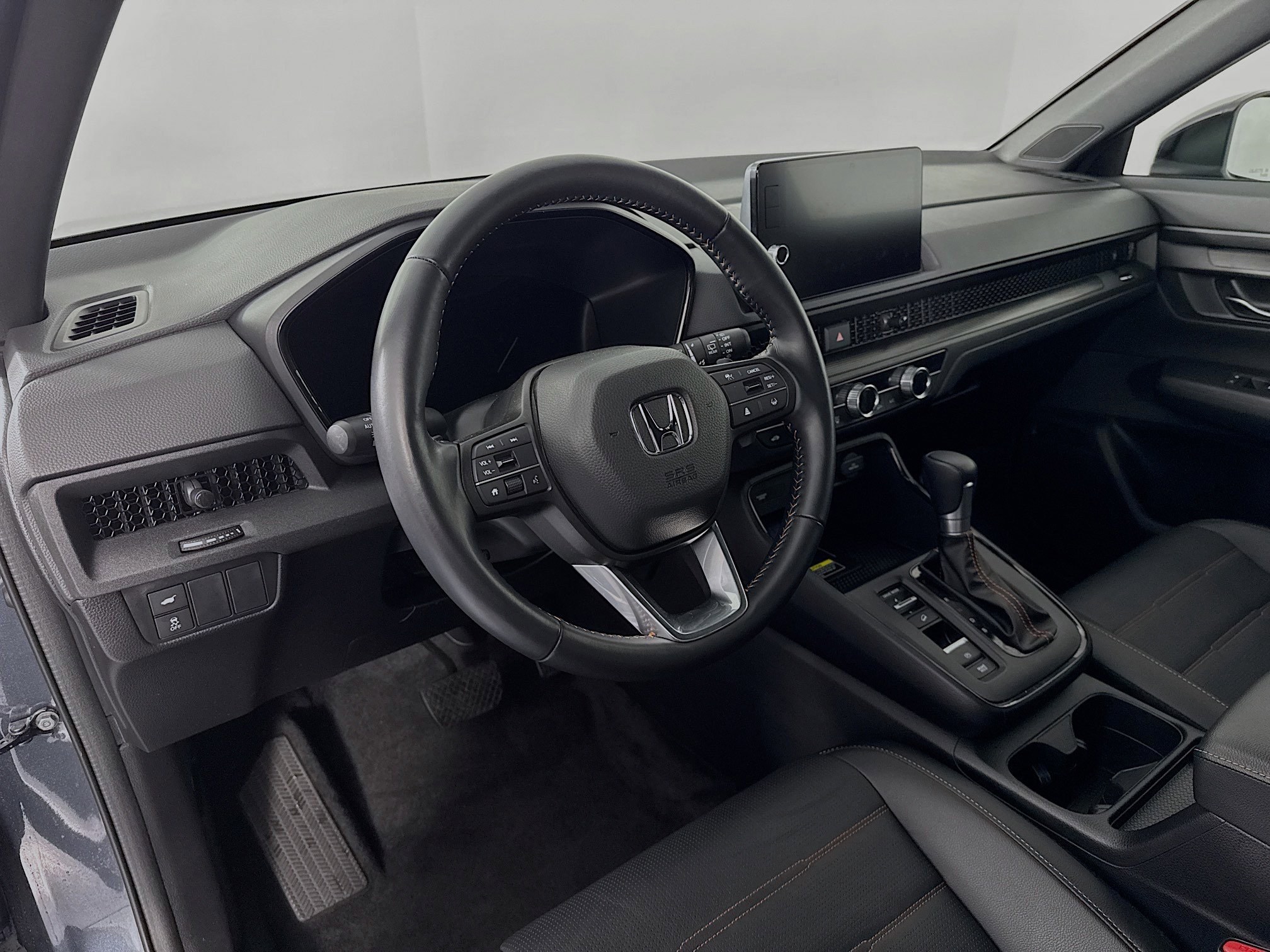 Certified 2025 Honda CR-V Sport-L image 9