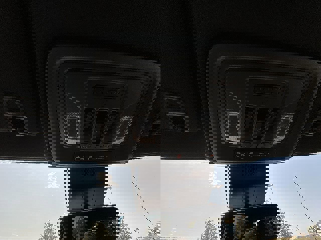 Used 2024 GMC Sierra 2500 AT4 w/ Technology Package image 35