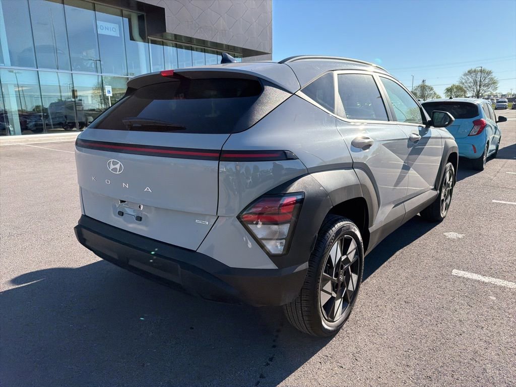 Certified 2025 Hyundai Kona SEL image 9