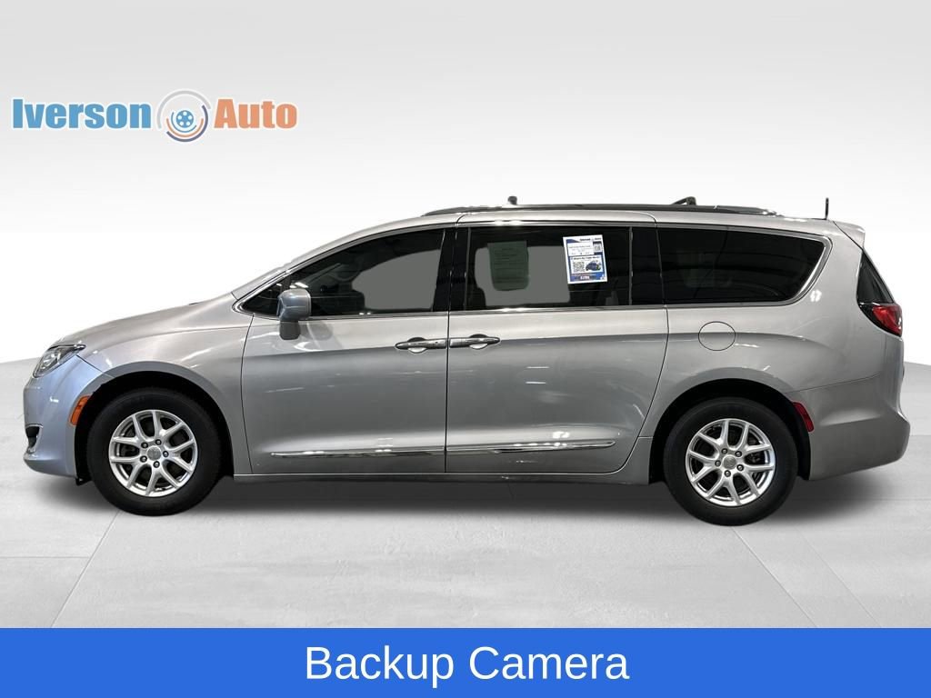 Used 2020 Chrysler Pacifica Touring-L FWD image 6