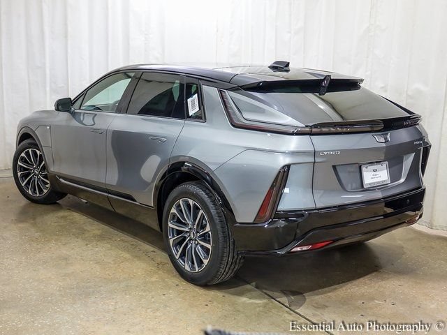 New 2025 Cadillac Lyriq Sport w/ LPO, Floor Liner Package AWD/4WD image 7