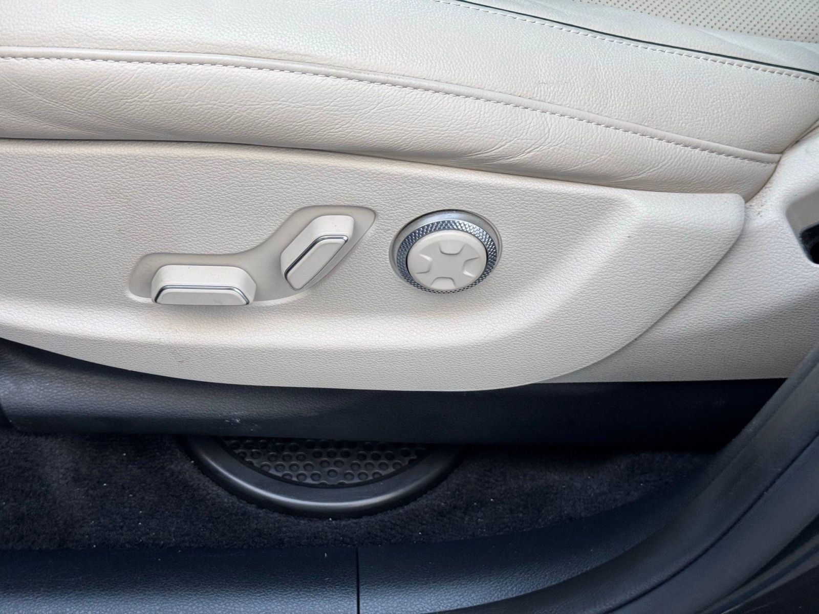 Used 2024 Genesis GV80 2.5T w/ Advanced Package image 21