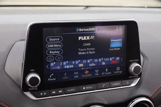 Used 2025 Nissan Sentra SR w/ Midnight Edition FWD image 16