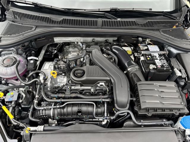 Used 2025 Volkswagen Jetta Sport image 27