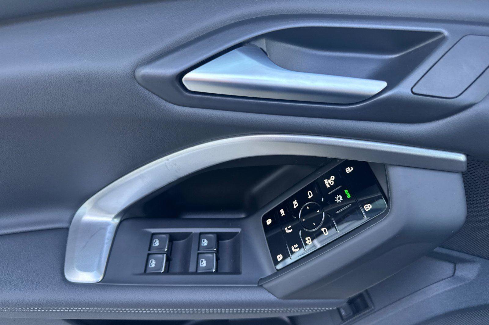 Certified 2025 Audi Q5 Premium Plus w/ Premium Plus image 11