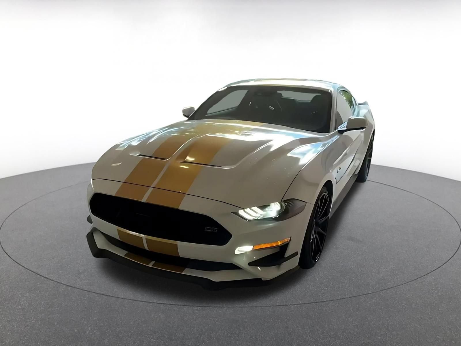 Used 2022 Ford Mustang GT Premium w/ GT Performance Package RWD image 6