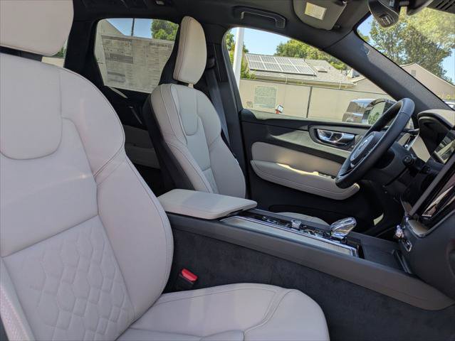 New 2026 Volvo XC60 B5 Plus w/ Climate Package PRO AWD/4WD image 14