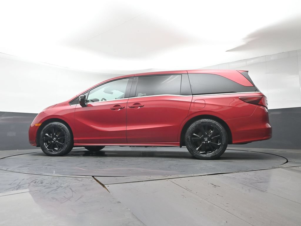 Certified 2024 Honda Odyssey Sport image 36