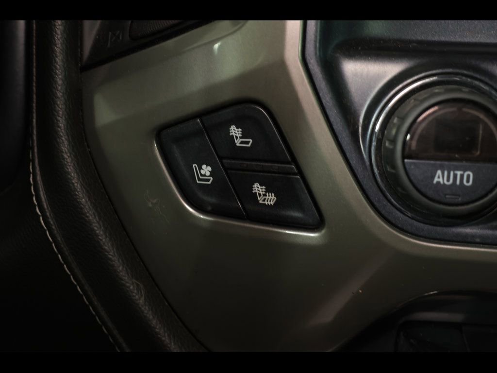 Used 2018 Chevrolet Silverado 2500 High Country AWD/4WD image 26