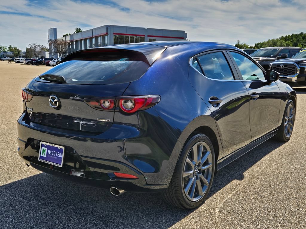 Used 2023 MAZDA MAZDA3 s FWD image 6