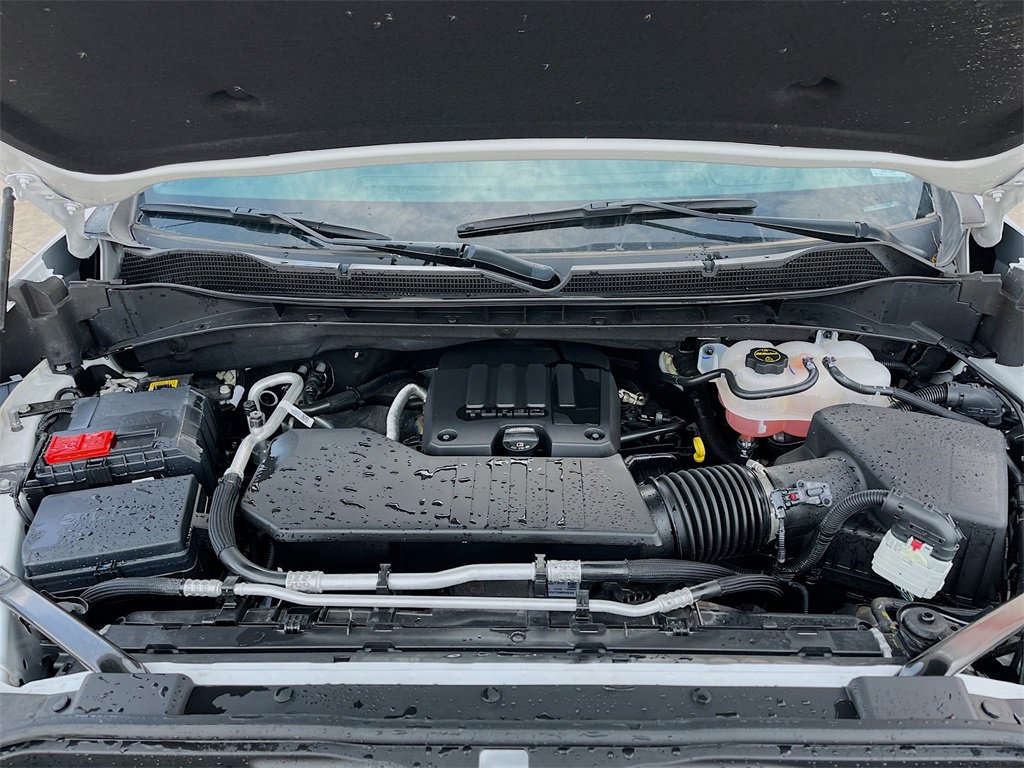 Used 2024 Chevrolet Silverado 1500 Custom Trail Boss w/ Turbomax Blackout Package image 29