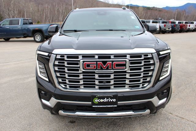 Used 2025 GMC Yukon Denali w/ Sun & Power Step Package image 2
