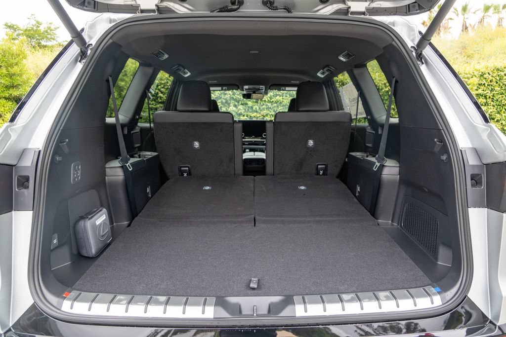 New 2026 Lexus TX 500h AWD w/ Technology Package image 13