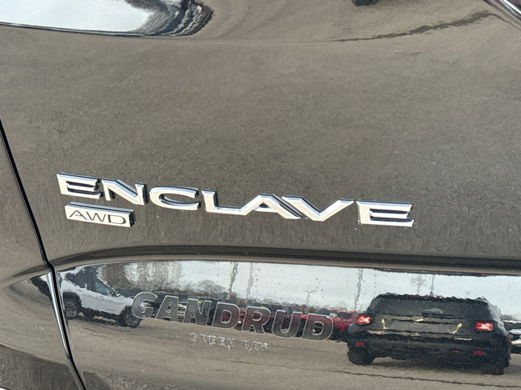 Used 2023 Buick Enclave Avenir w/ Avenir Technology Package image 8