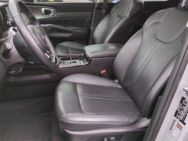 Used 2023 Kia Sorento SX image 21
