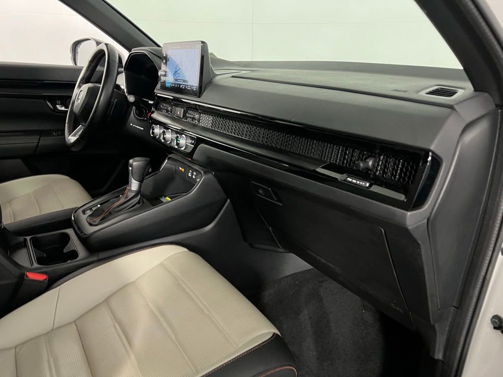Used 2025 Honda CR-V Sport Touring image 32