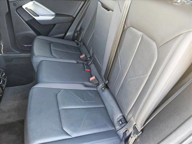 Used 2024 Audi Q3 2.0T Premium image 17