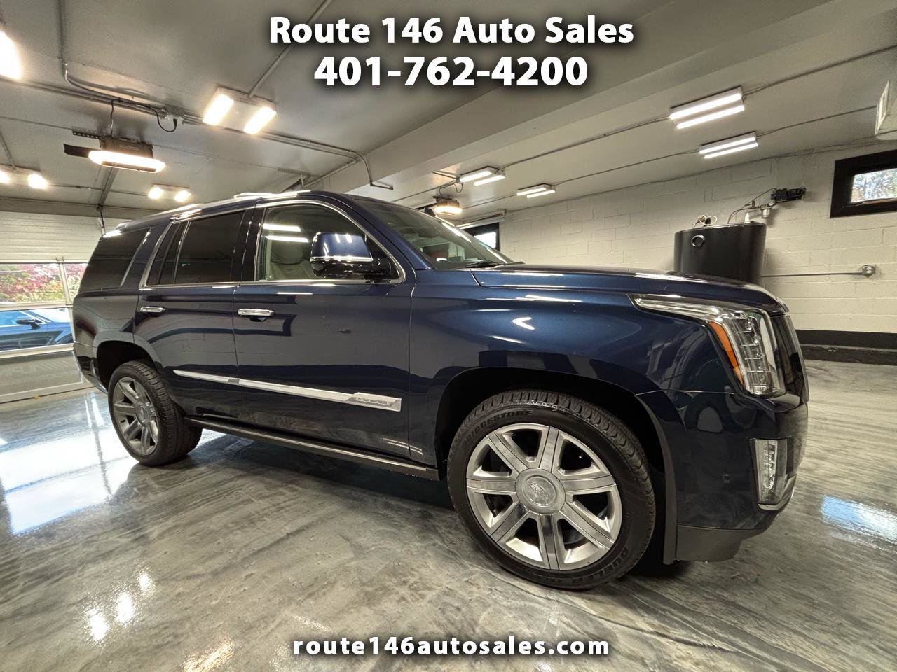 Used 2020 Cadillac Escalade Premium Luxury image 1