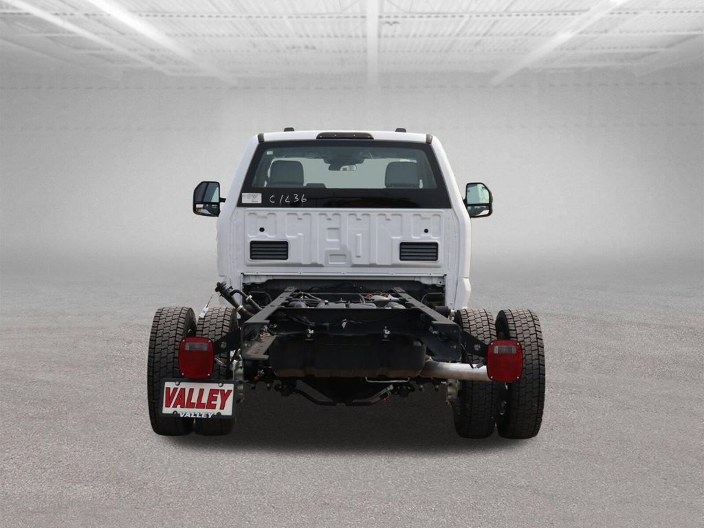 New 2026 Ford F550 2WD Regular Cab Super Duty w/ Snow Plow Prep Package image 9
