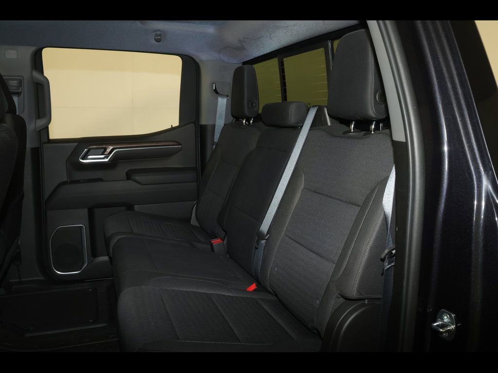 Used 2022 Chevrolet Silverado 1500 LT w/ All Star Edition Plus image 17