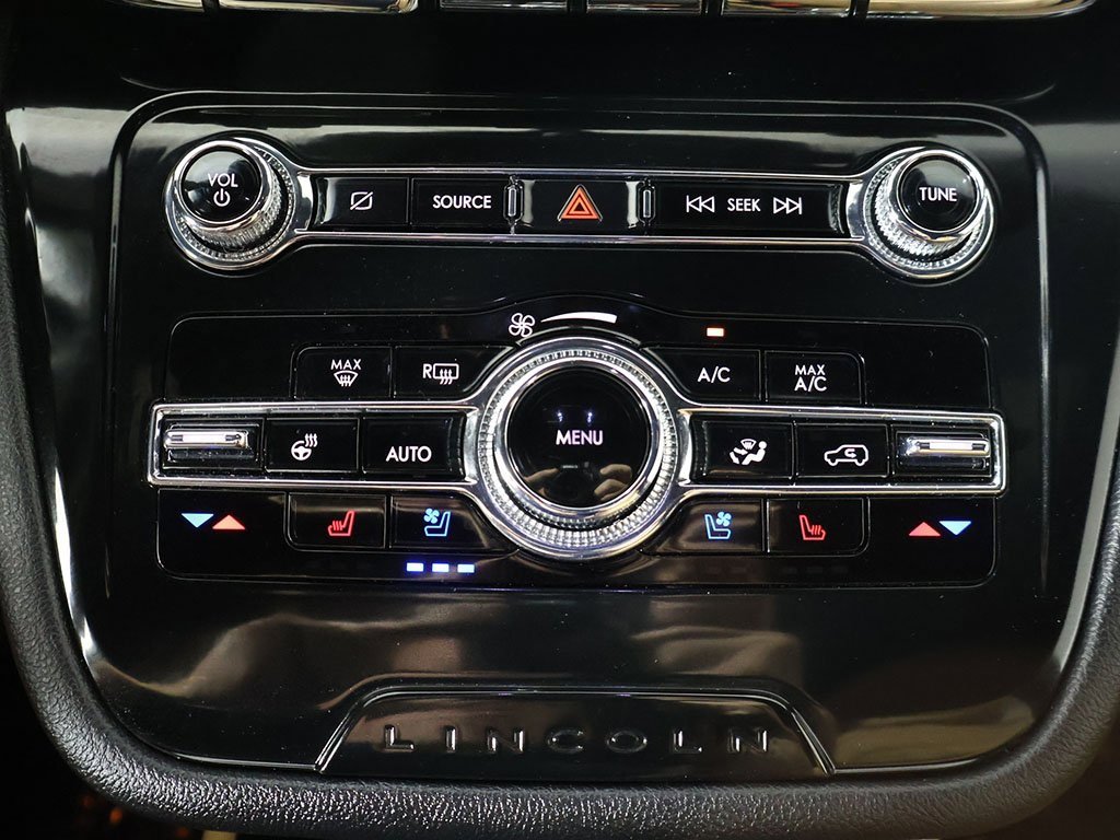 Used 2022 Lincoln Corsair Reserve w/ Elements Package image 49