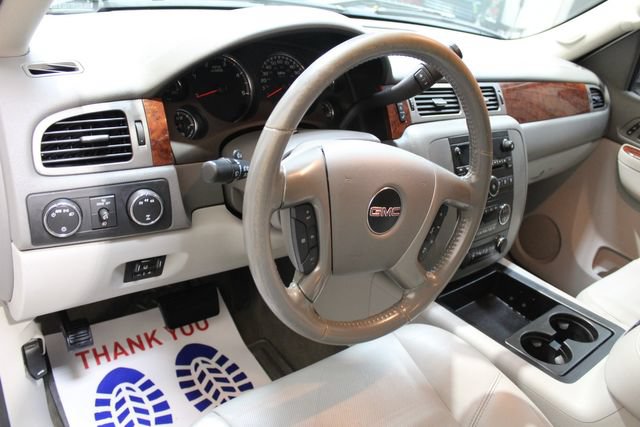 Used 2013 GMC Sierra 2500 SLT w/ SLT Convenience Package AWD/4WD image 15