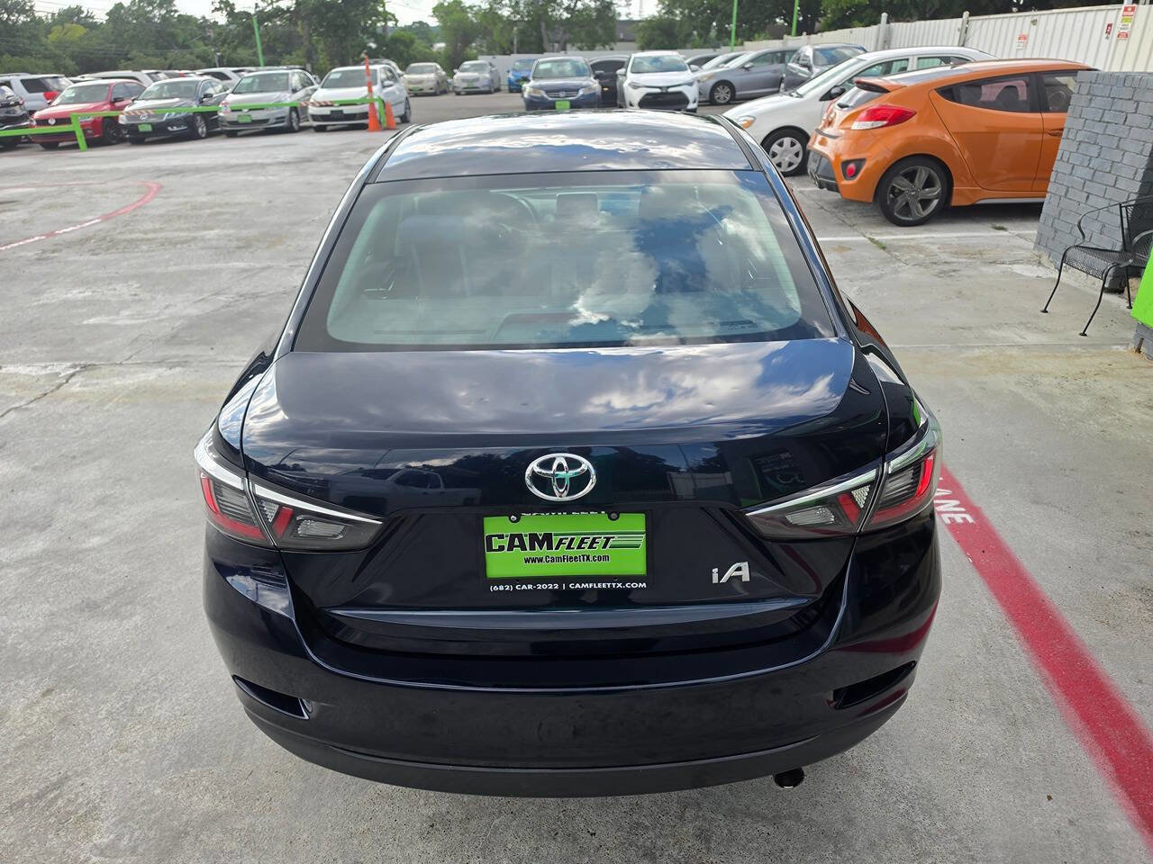 Used 2017 Toyota Yaris iA FWD image 13