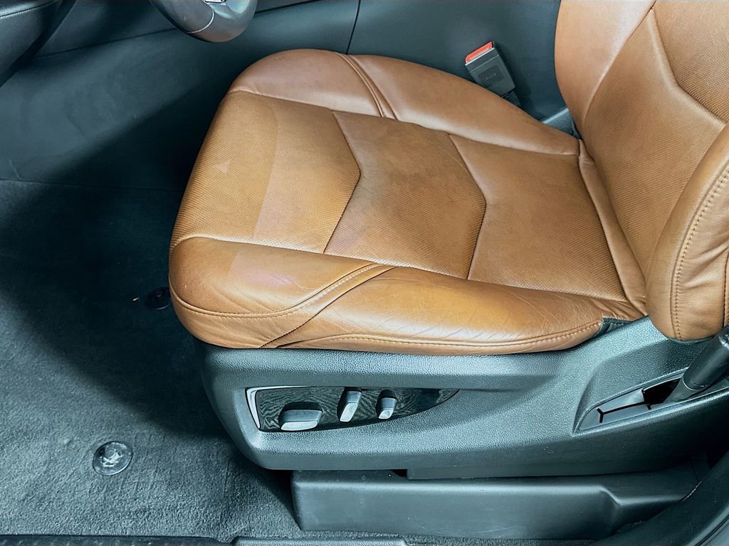 Used 2019 Cadillac Escalade Luxury image 20