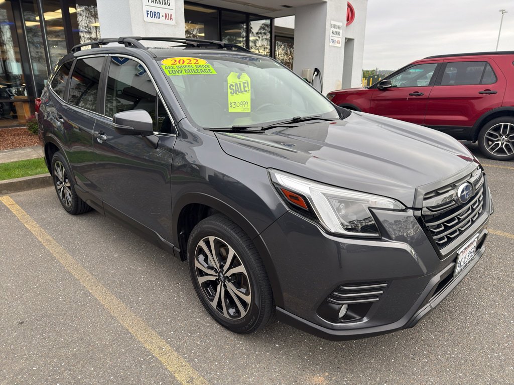 Used 2022 Subaru Forester Limited AWD/4WD image 9