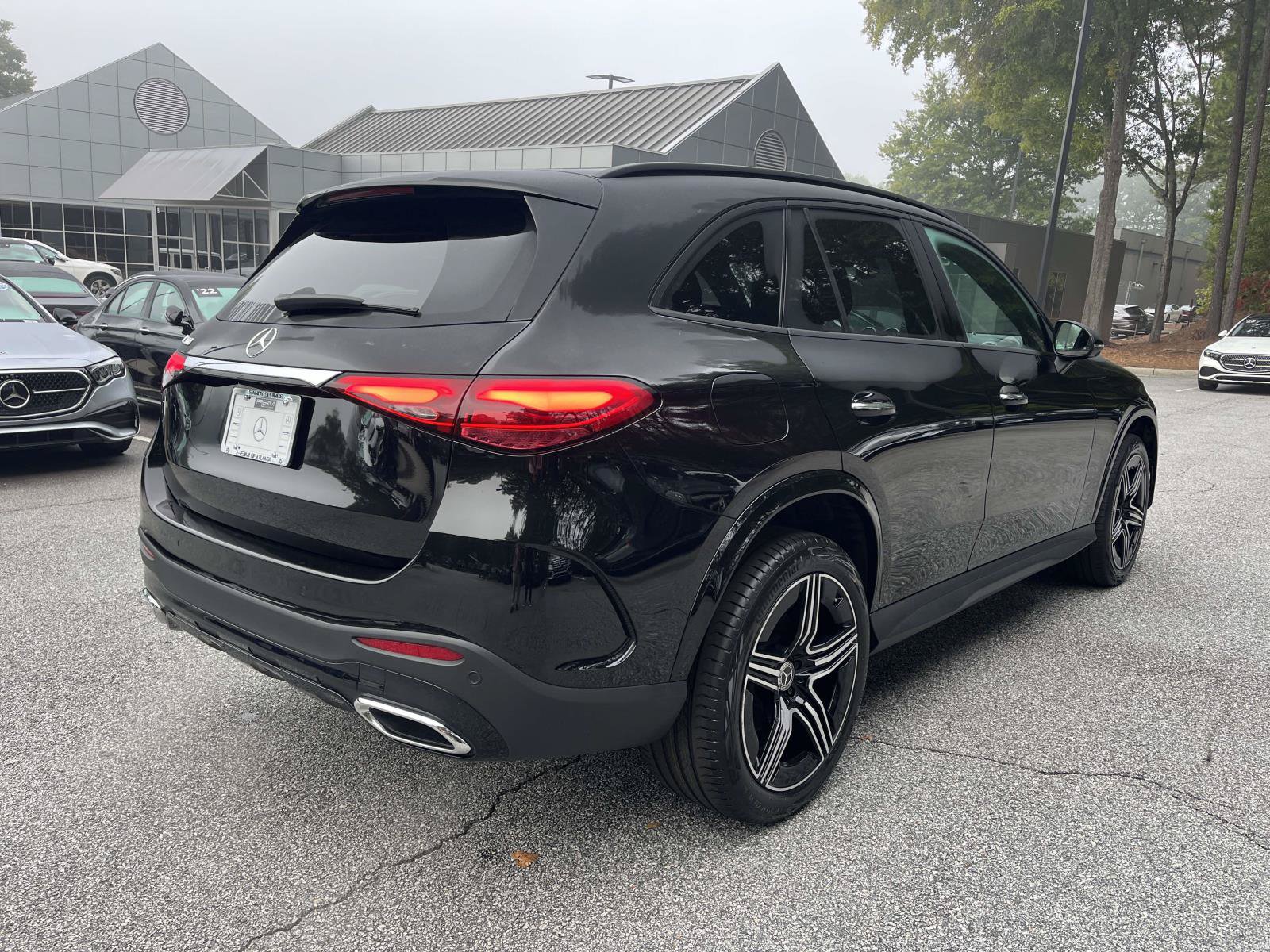 Certified 2025 Mercedes-Benz GLC 300 image 7