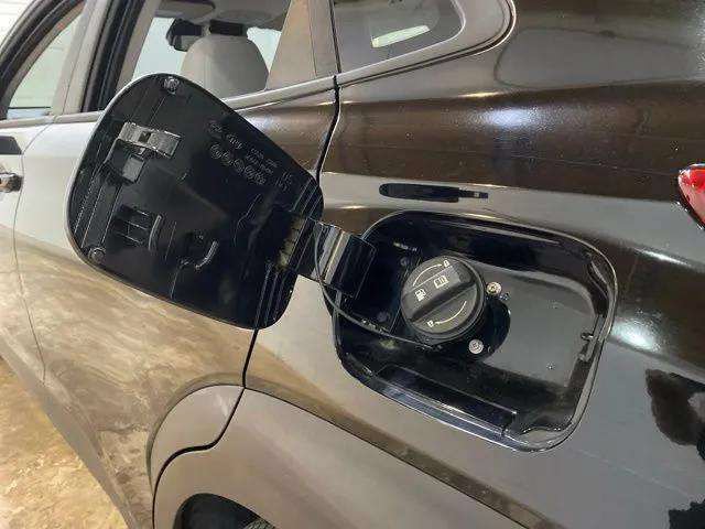 Used 2022 Hyundai Kona SEL FWD image 96
