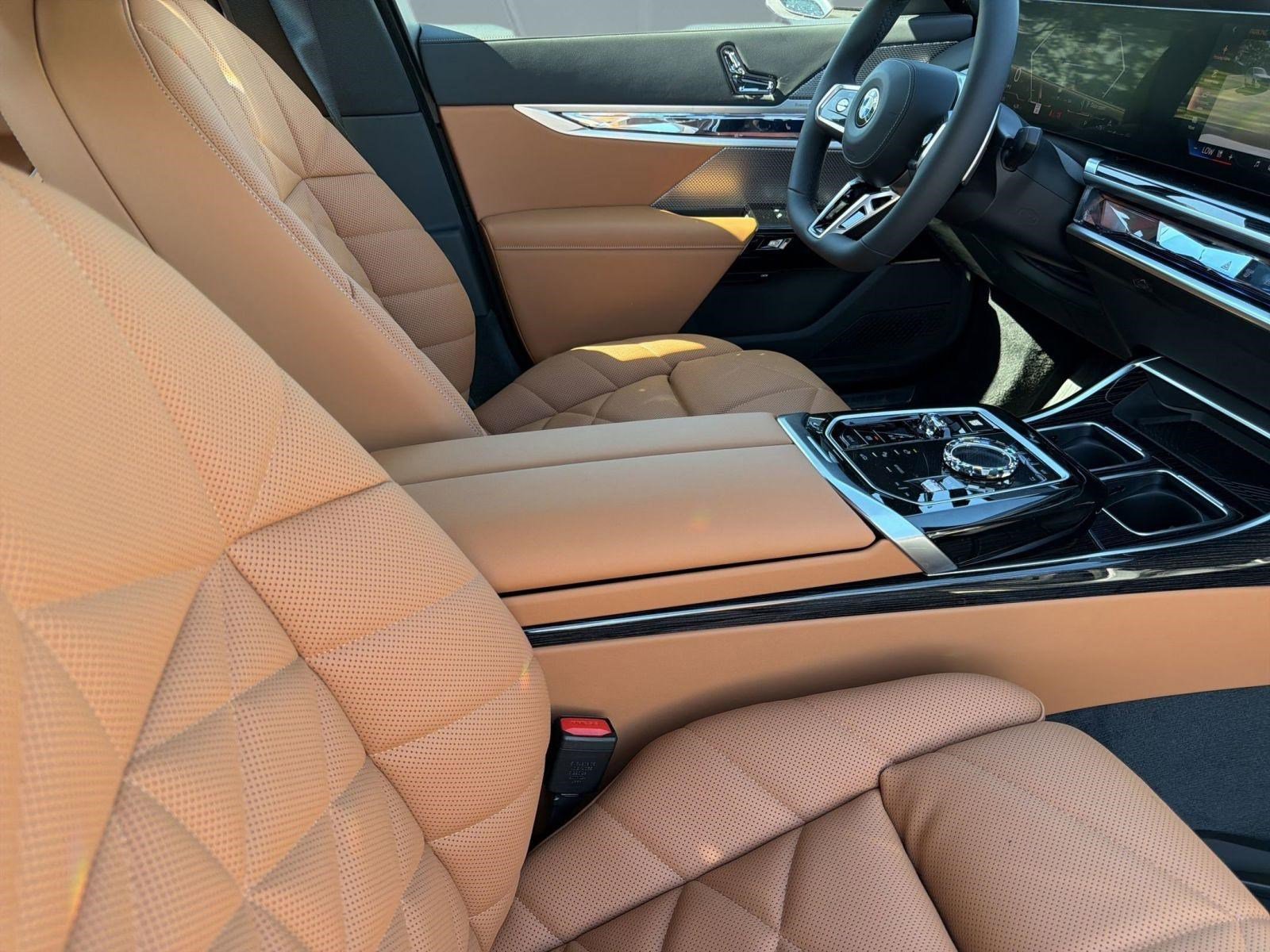 New 2026 BMW 740i RWD image 31