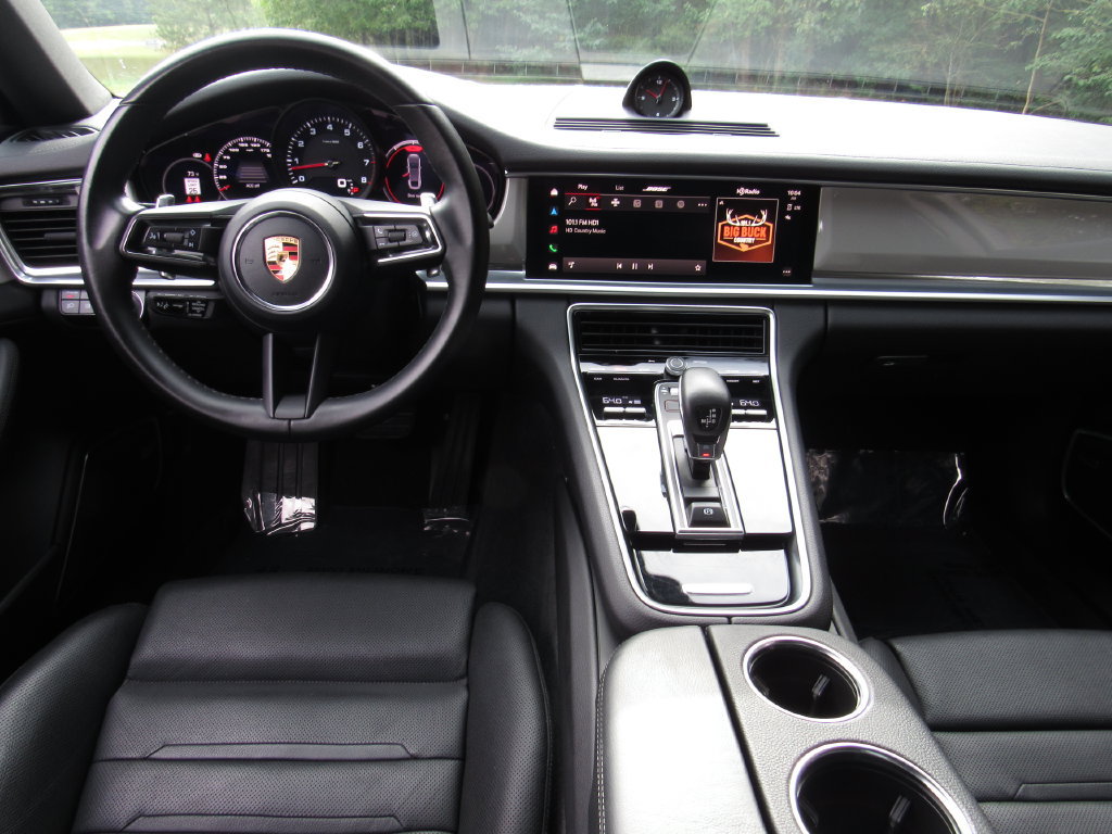 Used 2023 Porsche Panamera image 15