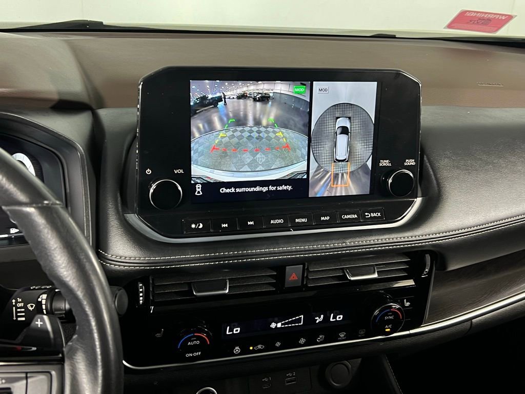 Used 2023 Nissan Rogue Platinum image 22