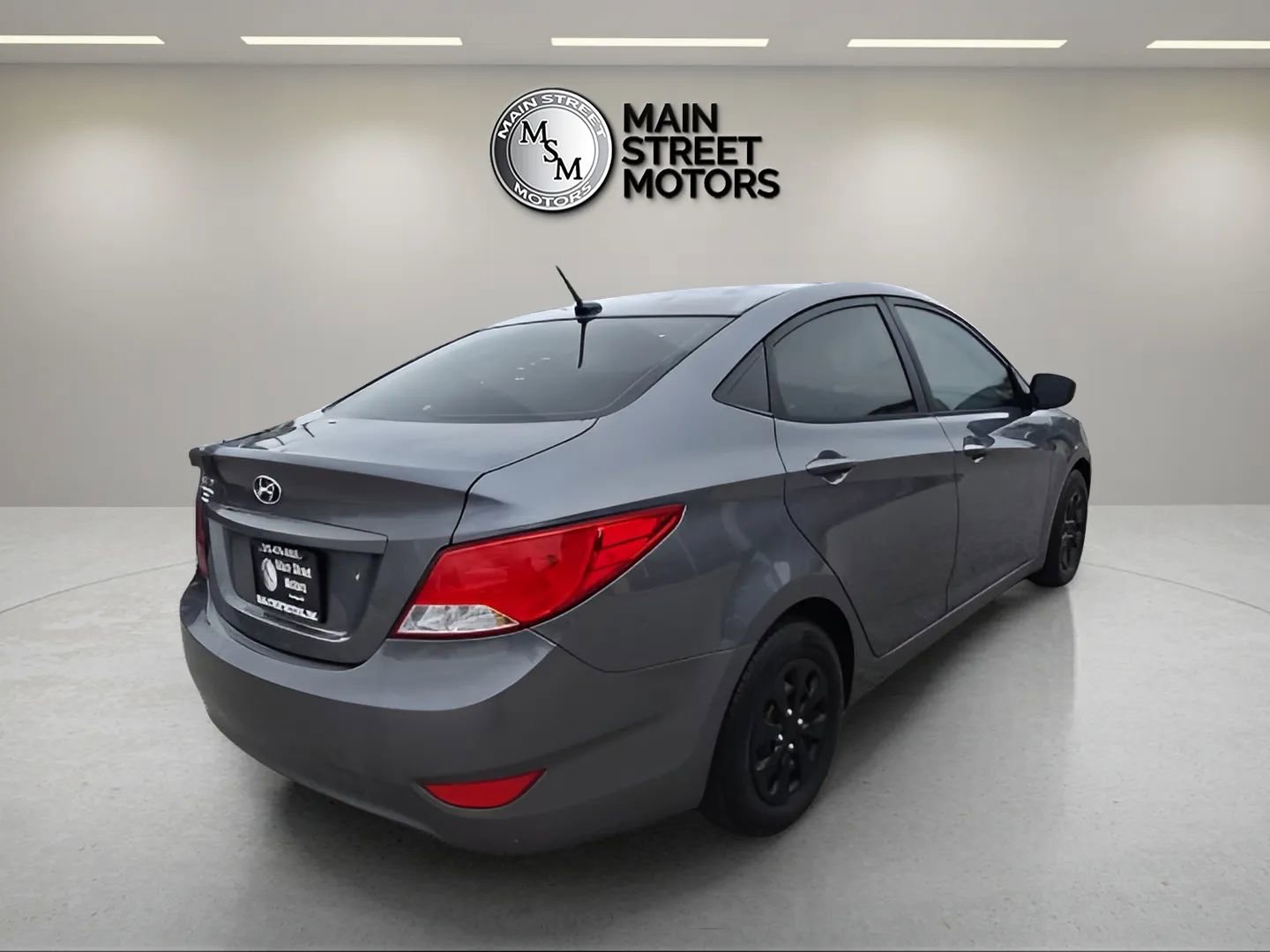 Used 2016 Hyundai Accent SE FWD image 5