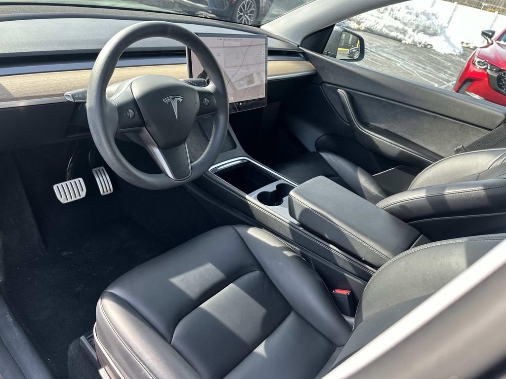 Used 2021 Tesla Model Y Performance image 10