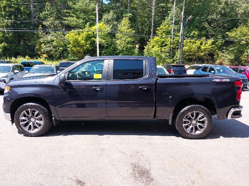 Used 2024 Chevrolet Silverado 1500 LT AWD/4WD image 5
