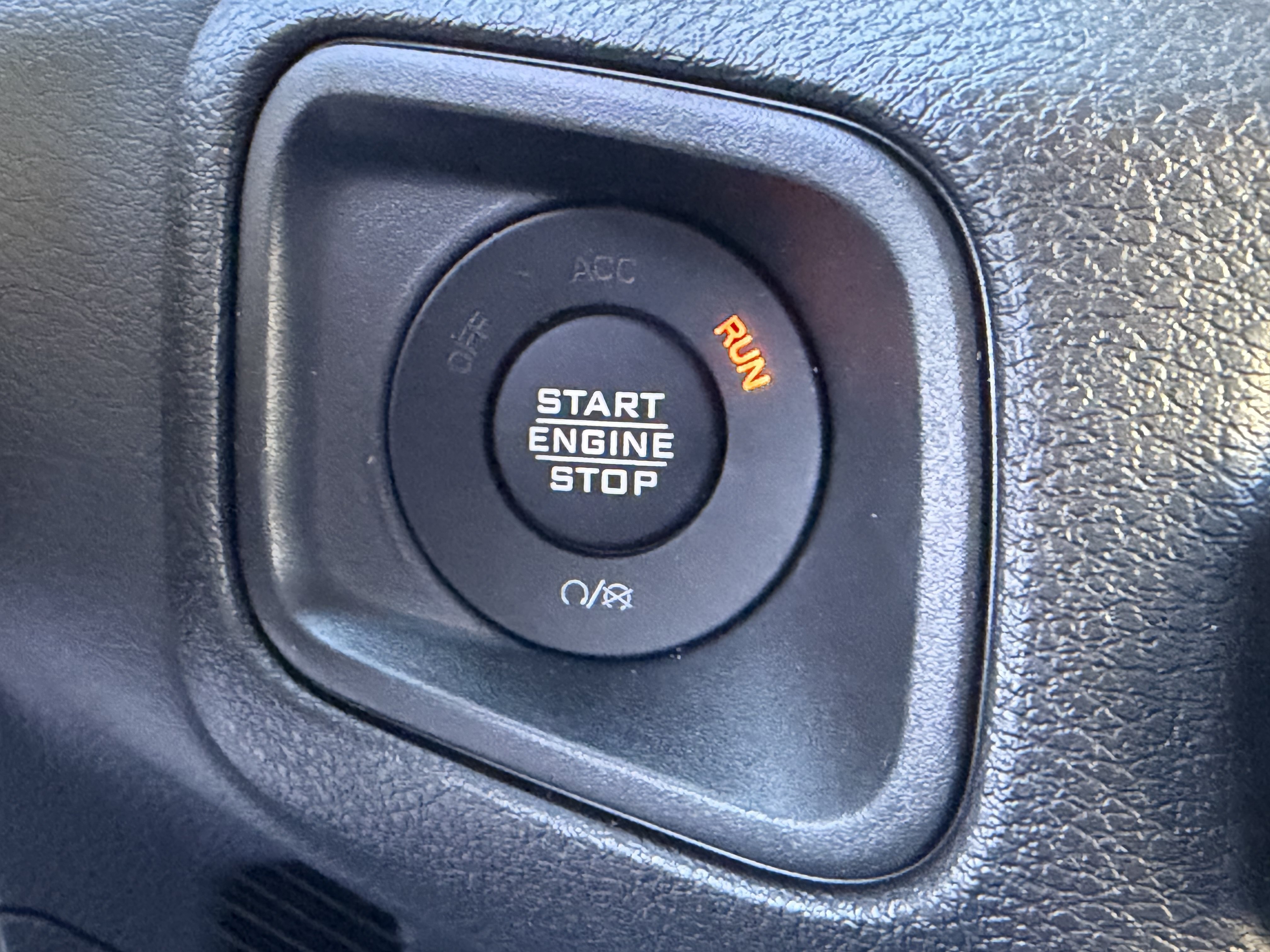 New 2026 Jeep Gladiator Sport AWD/4WD image 26