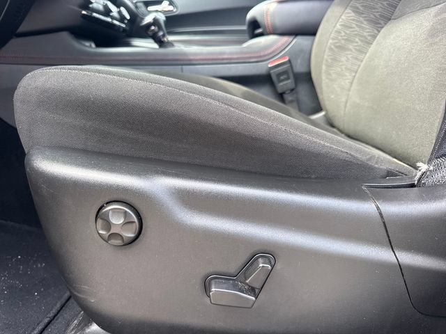 Used 2025 Dodge Durango GT AWD/4WD image 14