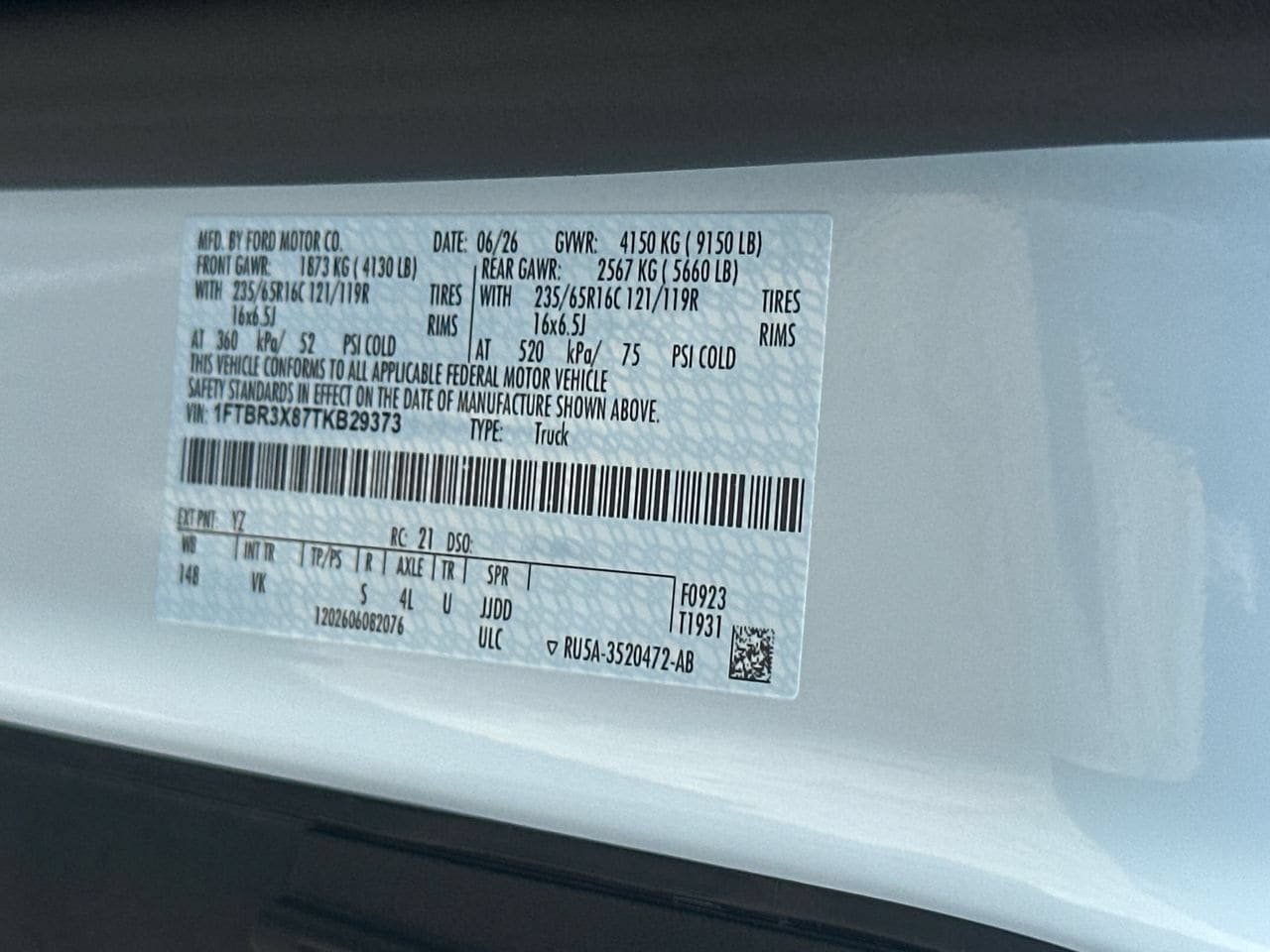 New 2026 Ford Transit 250 148 High Roof Extended w/ Load Area Protection Package RWD image 30