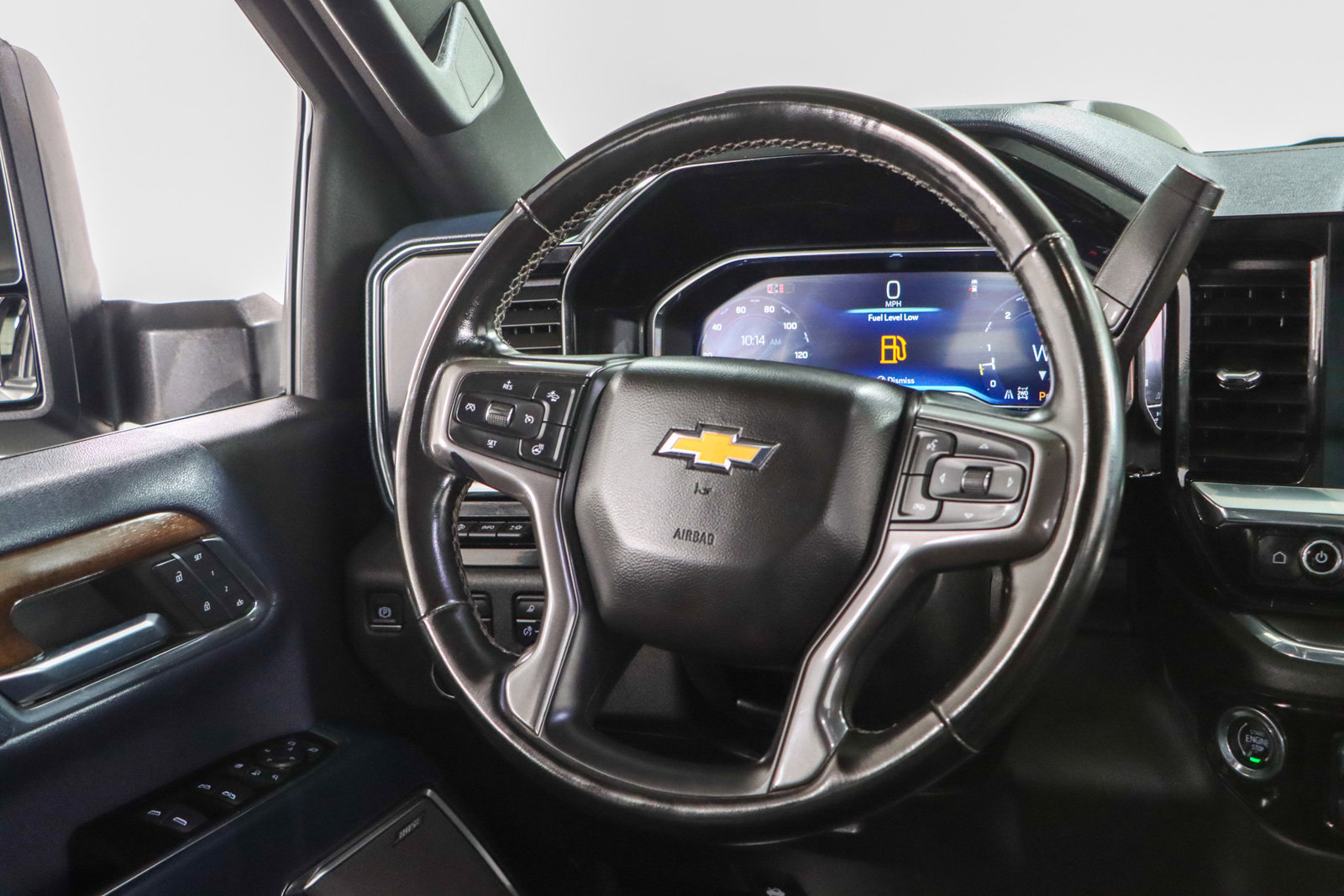 Used 2024 Chevrolet Silverado 3500 High Country w/ High Country Premium Package AWD/4WD image 13