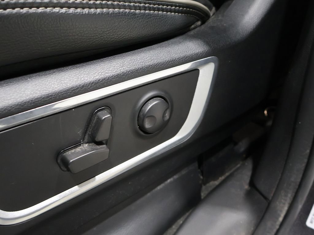 Used 2022 RAM 1500 Laramie image 12